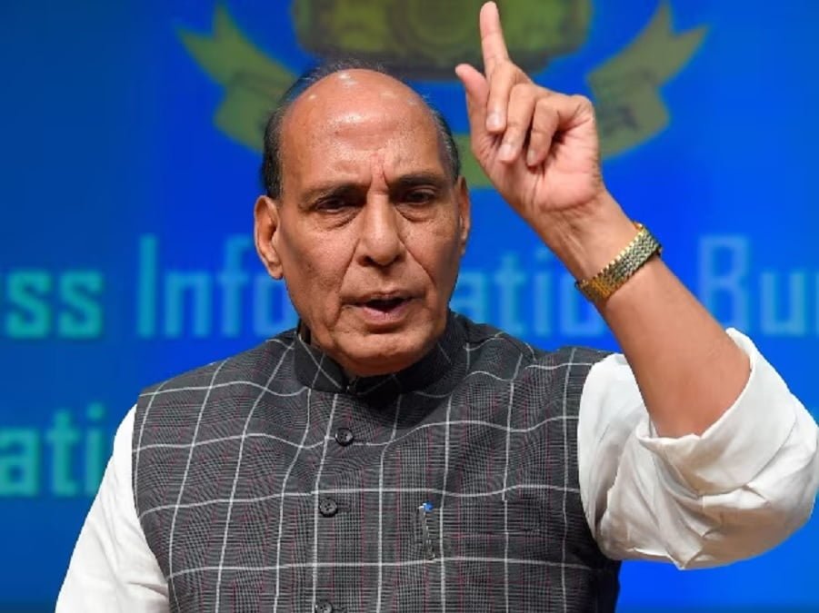 Rajnath Singh: દેશની સુરક્ષાને નબળી પાડવાનું કાવતરું, કેમ રાજનાથ સિંહ થયા ગુસ્સે https://www.pravinews.com/world-news-in-gujarati/rajnath-singh-conspiracy-to-undermine-the-countrys-security-why-rajnath-singh-got-angry-2830