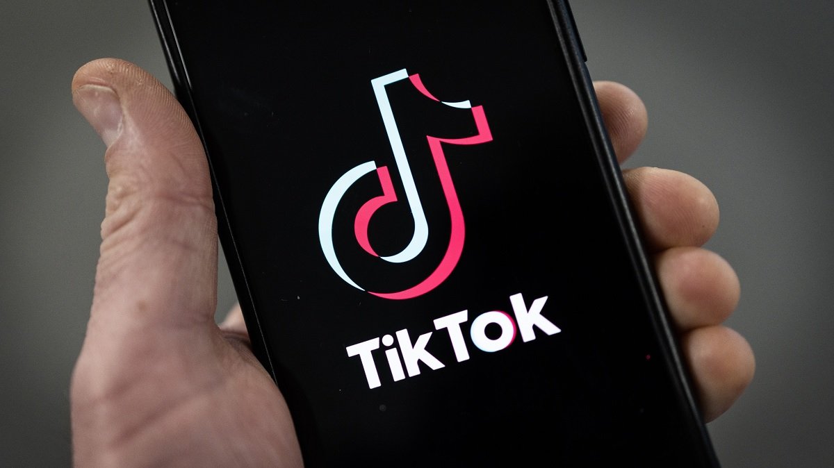 TikTok Ban: ચીનની એપ્સ માટે વધશે મુશ્કેલીઓ, અમેરિકામાં TikTok પર પ્રતિબંધ મુકવાની અપાઈ મંજૂરી https://www.pravinews.com/technology/tiktok-ban-problems-will-increase-for-chinese-apps-no-permission-to-ban-tiktok-in-america-4495