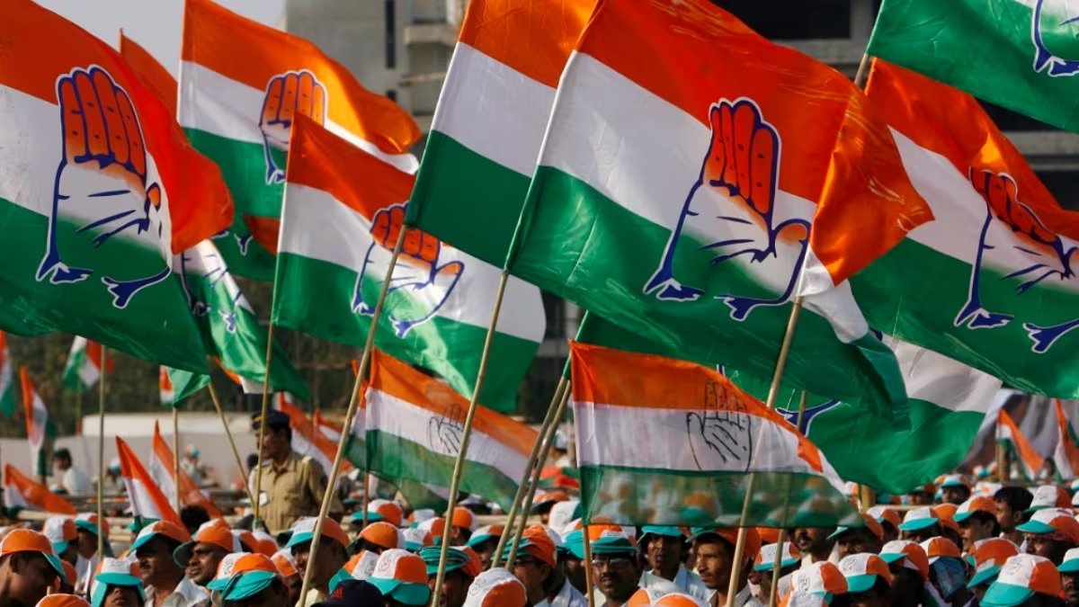 Surat Lok Sabha Elections 2024: શું સુરત લોકસભા સીટ પર હતું બધું ફિક્સ? કોંગ્રેસના સસ્પેન્ડેડ નેતા નિલેશ કુંભાણીએ જણાવ્યું https://www.pravinews.com/world-news-in-gujarati/suspended-congress-leader-surat-candidate-nilesh-kumbhani-says-party-betrayed-him-7823