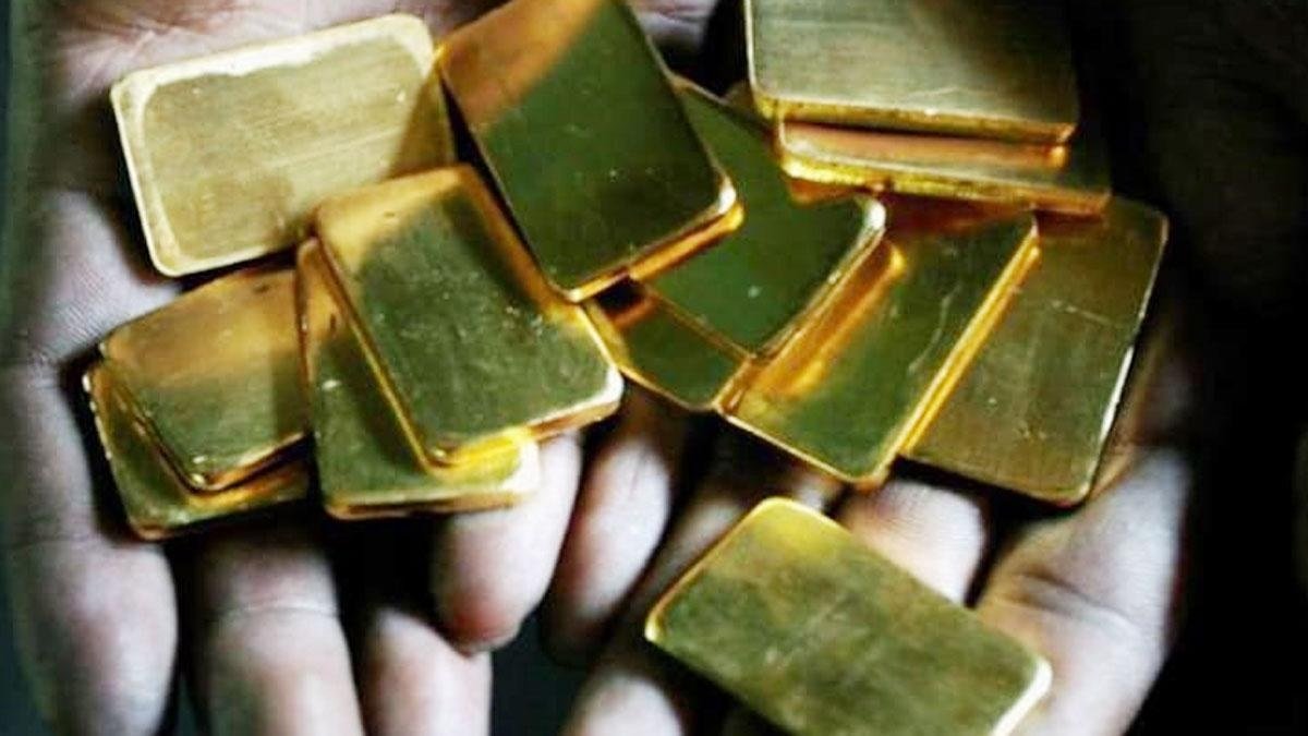 Gold Smuggling : એર હોસ્ટેસ આ રીતે કરી રહી હતી સોનાની તસ્કરી, એરપોર્ટ પર આ રીતે ખુલ્યું રહસ્ય, અધિકારીઓ પણ આશ્ચર્યચકીત https://www.pravinews.com/world-news-in-gujarati/airhostess-found-gold-in-rectum-in-flight-from-muscat-to-kannur-10124