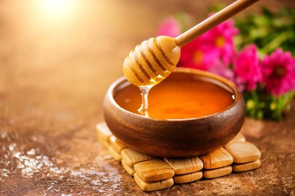 Honey Test: મધ નકલી છે કે અસલી ખાતા પહેલા આ રીતે કરો તેની તપાસ, જાણો પ્રોસેસ https://www.pravinews.com/food/here-are-some-easy-ways-which-can-help-you-find-out-purity-of-honey-8073