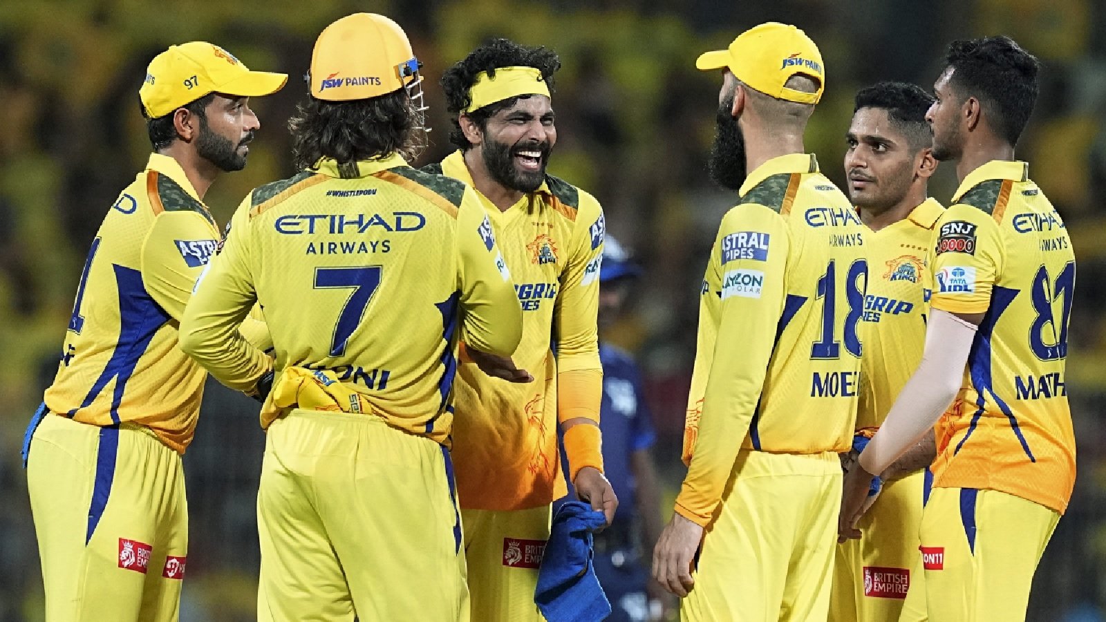 IPL 2024: બદલાયું પ્લેઓફની રમતનું ગણિત, CSK અને SRHએ ક્વોલિફાય થવા માટે બસ કરવું પડશે આ કામ https://www.pravinews.com/sports/ipl-2024-playoffs-scenarios-chennai-super-kings-sunrisers-hyderabad-need-a-win-to-qualify-8193