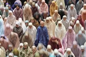 Muslim Population: આ દેશમાં 2030 માં અન્ય ધર્મના માત્ર 1 ટકા લોકો હશે, 99 ટકા વસ્તી મુસ્લિમ હશે. https://www.pravinews.com/international-news/tajikistan-will-have-99-percent-muslims-in-2030-only-1-percent-people-from-other-religions-8400