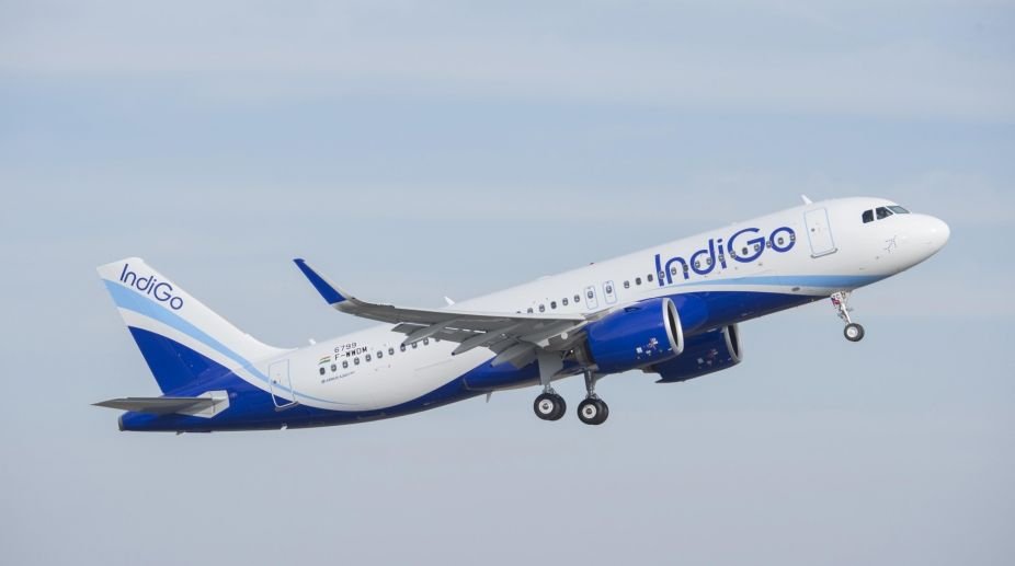 Indigo Bomb Threat: ઈન્ડિગોની ફ્લાટે ભરી હતી બે કલાક મોટી ઉડાન, મળ્યા હતા આવા મોટા સમાચાર https://www.pravinews.com/world-news-in-gujarati/bomb-scare-delays-chennai-kolkata-indigo-flight-by-two-hours-10575