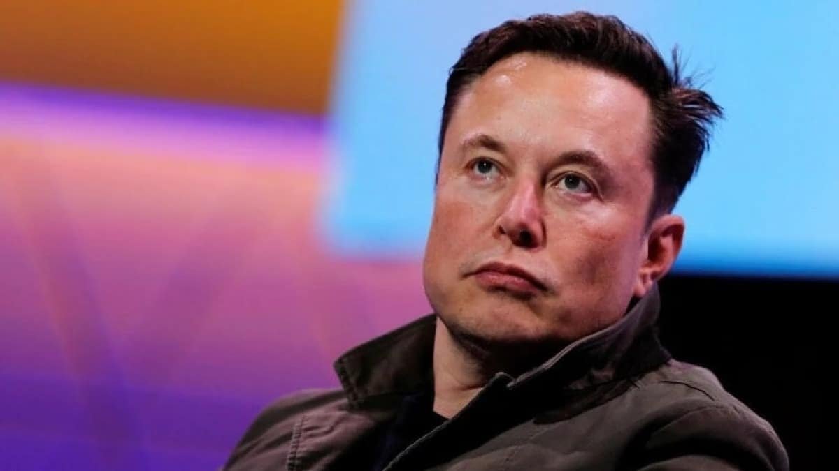 Elon Musk : એલોન મસ્કને જન્મદિવસ પર મળ્યો મોટો ઝટકો https://www.pravinews.com/business/elon-musk-slips-from-world-richest-position-on-his-birthday-now-jeff-bezos-at-number-one-know-16060