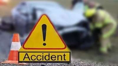 Surat Accident : દેશમાં નથી ઓછા થઇ રહ્યા કાર અકસ્માતો! સુરતમાં ગાડીની હડફેટે આવતા પિતા અને કાકા સહિત આઠ વર્ષના બાળકનું મોત https://www.pravinews.com/gujarat-news/gujarat-surat-accident-car-hit-people-father-uncle-along-with-eight-year-old-child-died-11484