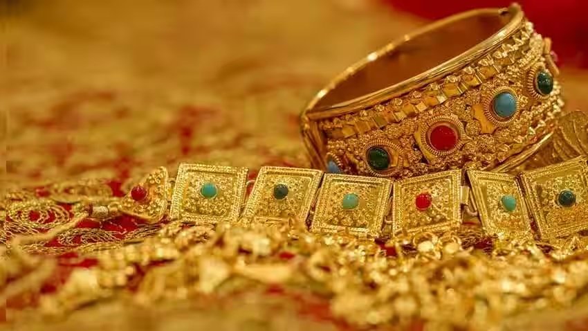 Gold Purity Test: સોનીએ તમને સોનુ સાચું પકડાવ્યું છે કે ખોટું તે ઓળખી શકશો સરળતાથી, આ રીત કરશે તમને મદદ https://www.pravinews.com/business/how-to-check-gold-purity-know-the-process-in-the-following-steps-11997