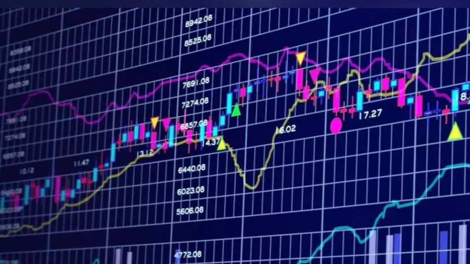 Stock Market: શેરબજારે ફરી એક નવી ઊંચાઈ પર, સેન્સેક્સ પહેલીવાર પહોંચ્યું આટલાને પાર https://www.pravinews.com/business/sensex-created-history-again-and-cross-79000-mark-first-ever-nifty-also-at-new-high-15648