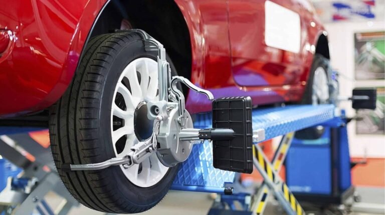 Wheel Alignment: વ્હીલ અલાઈનમેન્ટ ખરાબ હશે તો કાર આ સિગ્નલ આપશે, સરખા રાખવા માટે ટિપ્સ અનુસરો https://www.pravinews.com/automobile/car-buyer-guide-why-wheel-alignment-and-balance-in-important-for-car-tips-and-tricks-33582