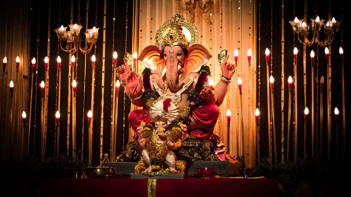 Ganesh Chaturthi 2024: ગણેશ ચતુર્થીના દિવસે રાશિ મુજબ કરો આ મંત્રોનો જાપ, થઇ જશે બધા અટકેલા કામો પુરા https://www.pravinews.com/religion/ganesh-chaturthi-2024-mantras-according-to-rashi-will-get-rid-of-all-obstacles-34066