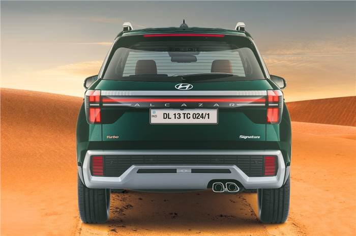 Hyundai આવતીકાલે આ શાનદાર 7-સીટર SUV લોન્ચ કરશે, બીજી ઘણી આકર્ષક સુવિધાઓથી સજ્જ https://www.pravinews.com/automobile/hyundai-alcazar-facelift-to-be-launched-in-india-tomorrow-check-details-35576