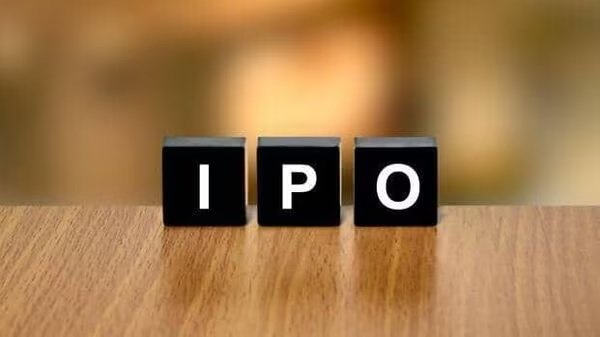 66 શેર લોટ IPO : 66 શેરના લોટ વાળા IPO પર દાવ લગાવવાની તક, ગ્રે માર્કેટમાં નફાના સંકેત https://www.pravinews.com/business/tolins-tyres-garners-69-cr-rs-from-anchor-investors-ahead-of-its-ipo-gmp-and-other-detail-35500