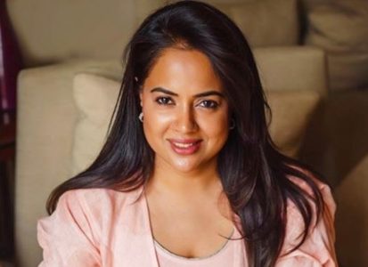 Sameera Reddy Birthday: સમીરાએ ઘણી ભાષાઓની ફિલ્મોમાં કર્યું કામ, એક્ટિંગથી દૂર હોવા છતાં પણ તે હોય છે ચર્ચામાં https://www.pravinews.com/entertainment/sameera-reddy-birthday-after-take-a-break-form-acting-active-as-a-social-media-influencer-70246