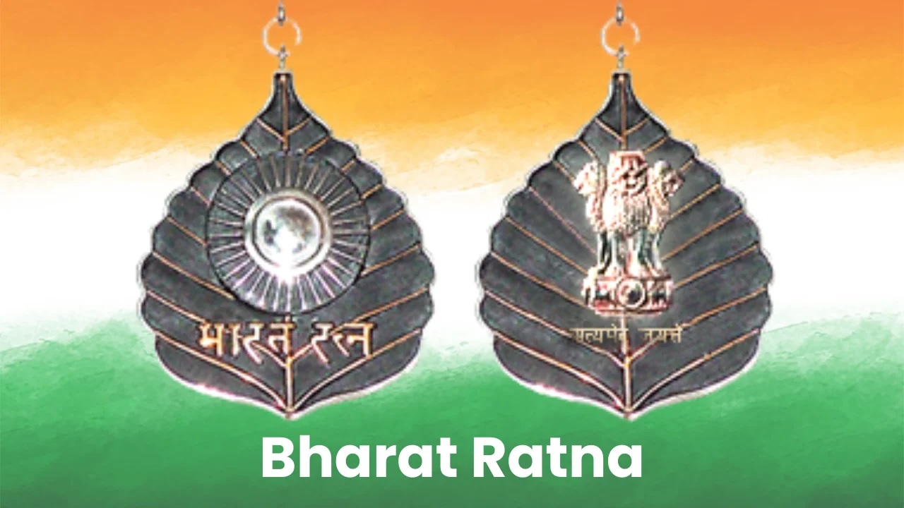 Bharat Ratna: શું તમે જાણો છો ભારત રત્ન કઈ ધાતુમાંથી બને છે? સરકાર કોની પાસે બનાવડાવે છે એવોર્ડ https://www.pravinews.com/ajab-gajab/bharat-ratna-award-which-metal-bharat-ratna-made-from-and-where-country-biggest-award-is-made-95107