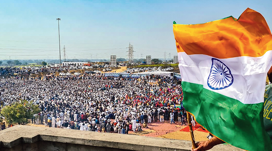 Republic Day 2025: શું છે 26 જાન્યુઆરીએ ત્રિરંગો ફરકાવવાના નિયમ? ધ્વજવંદન પહેલા જાણી લો નિયમો https://www.pravinews.com/world-news-in-gujarati/republic-day-2025-what-is-the-rules-for-hoisting-tricolour-on-26-january-know-what-to-do-and-what-not-to-do-95093